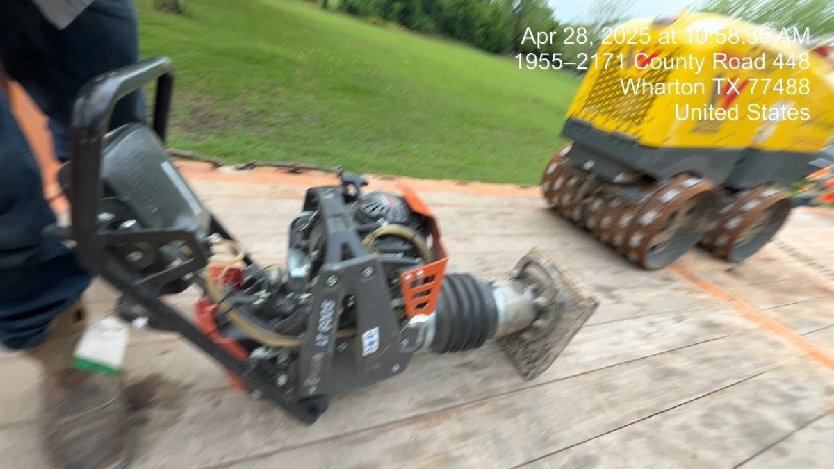 2024 HUSQVARNA LT6005