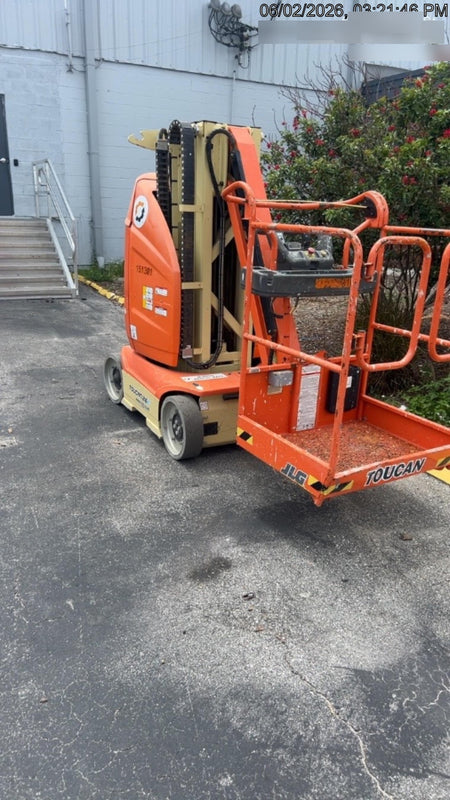 2021 JLG 26E
