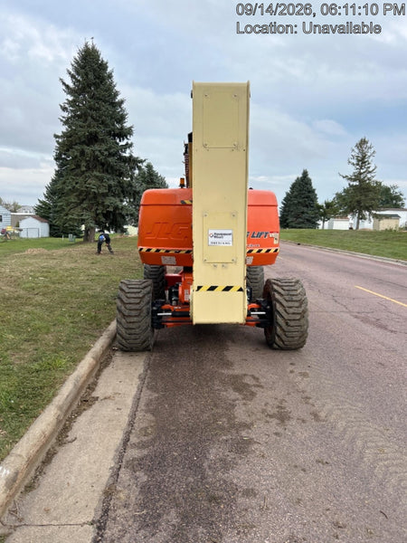 2022 JLG 800AJ