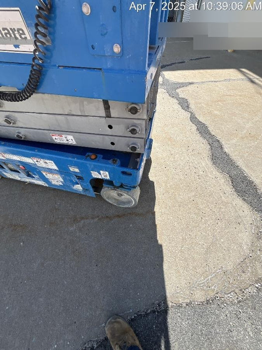 2020 Genie GS-1930 Solid Non Marking Tires, Beacon, Folding rails with half height swing gate