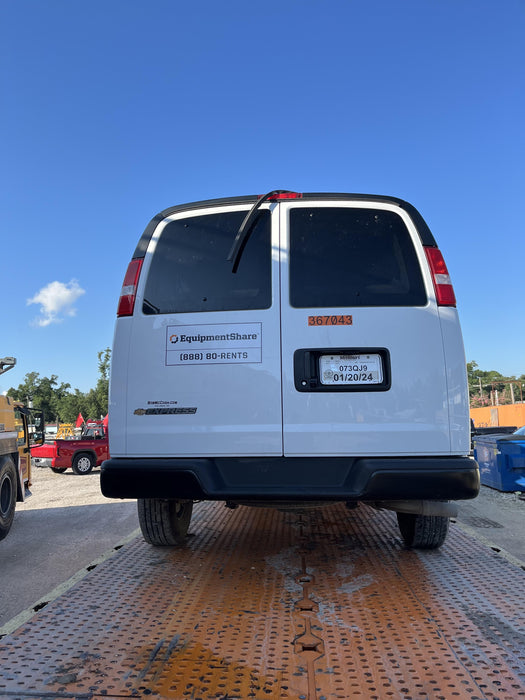 2023 CHEVROLET Express Van - Rental