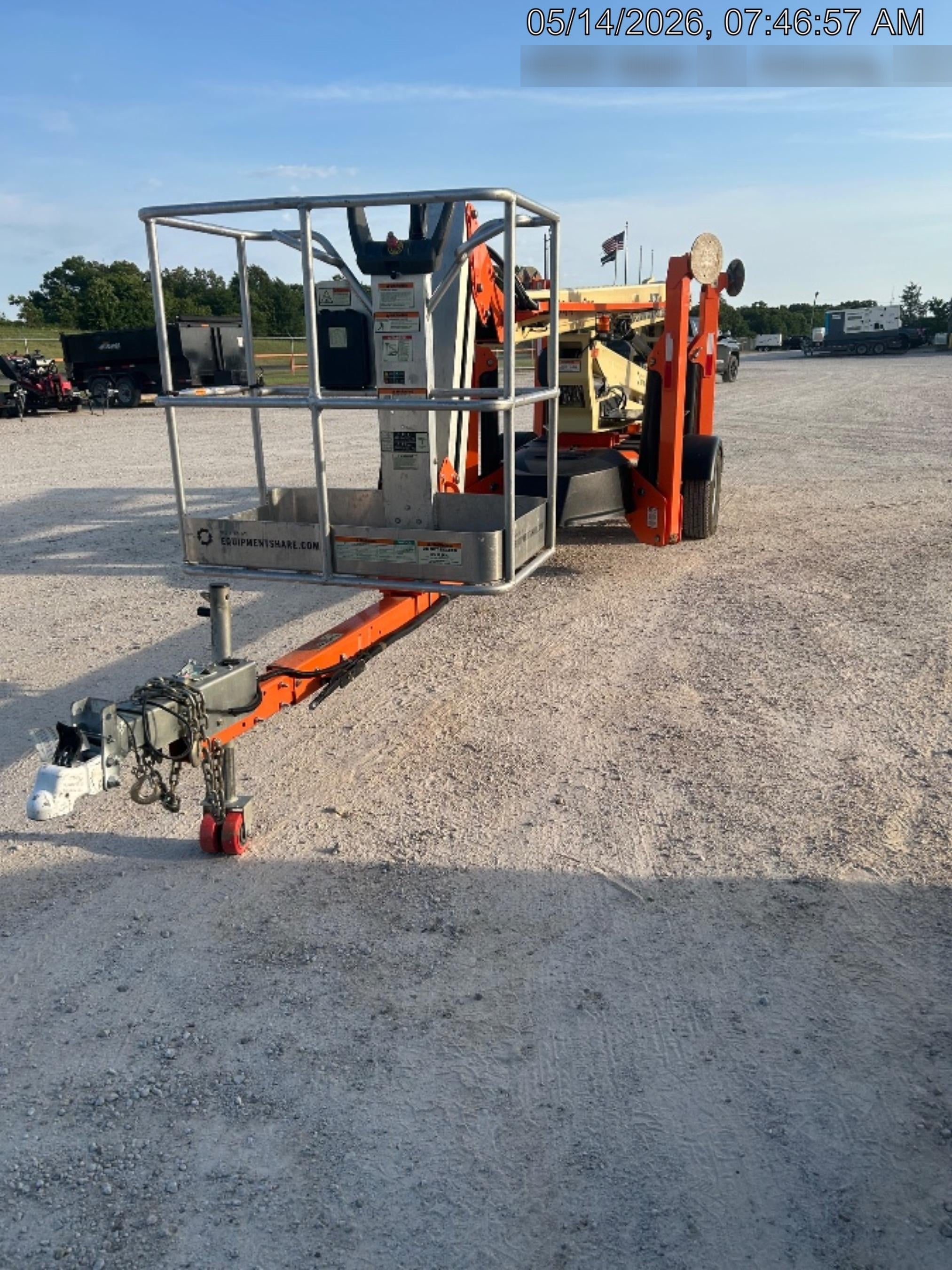 2023 JLG T500J