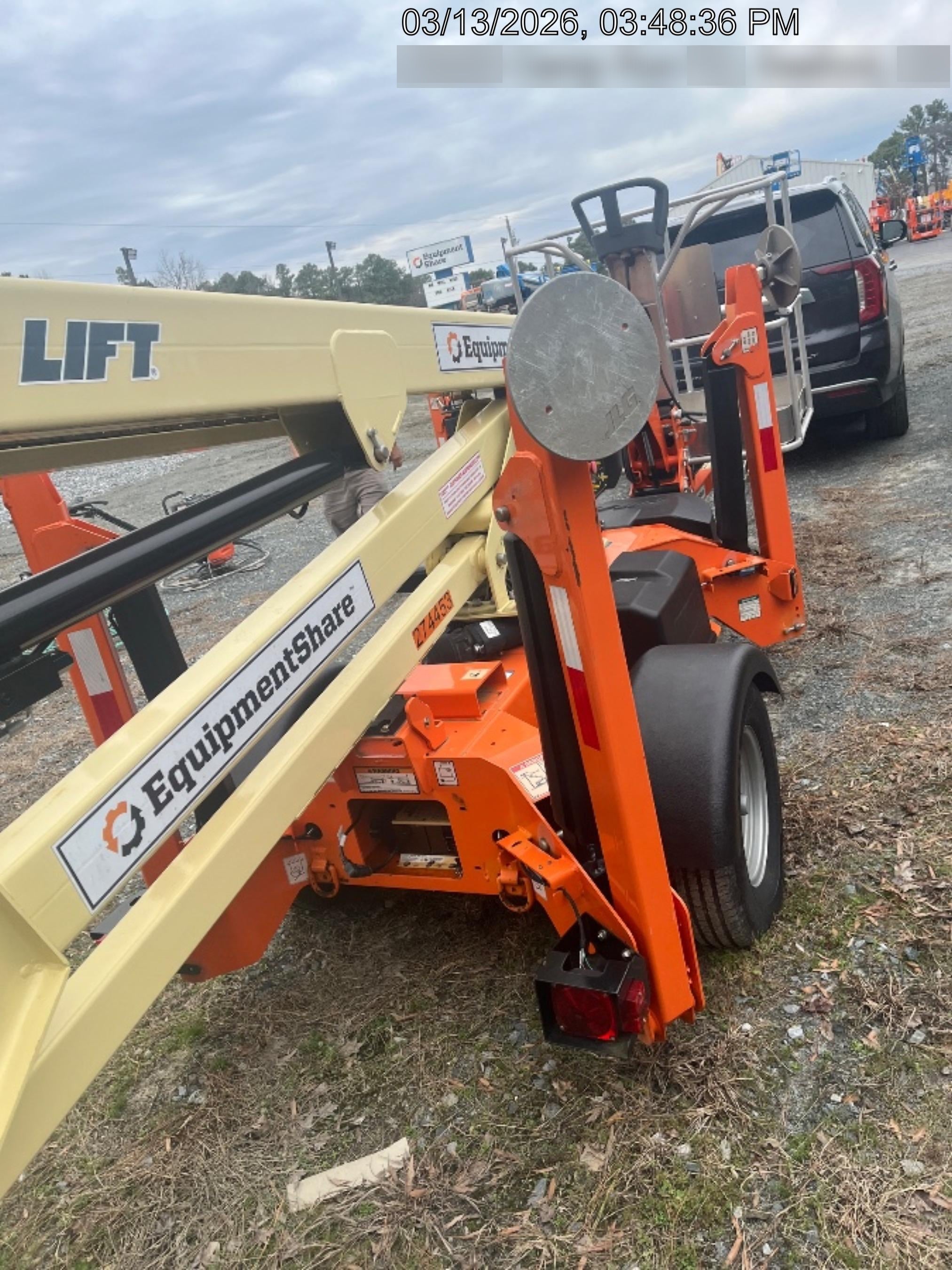 2022 JLG T350