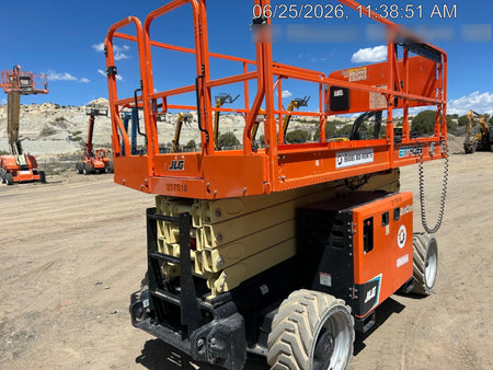 2022 JLG ERT4069
