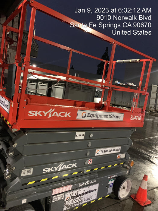 2022 SKYJACK SJ4740