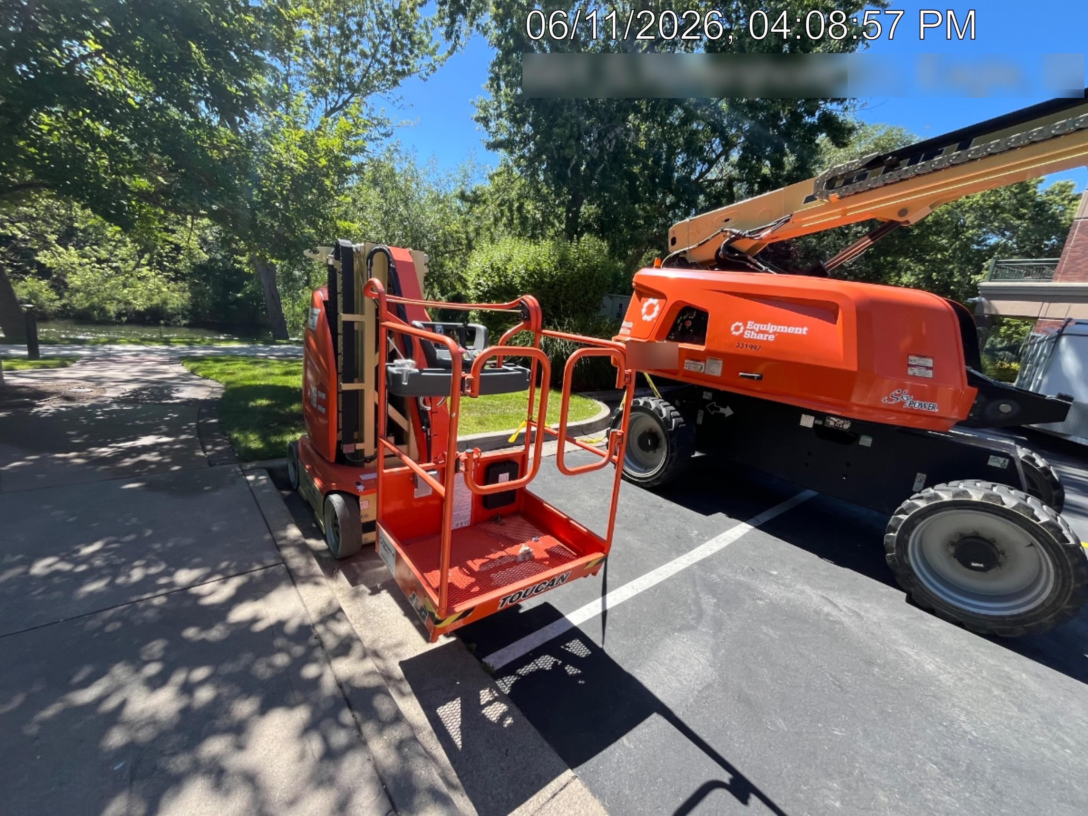 2021 JLG 26E