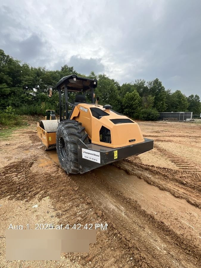 2023 CASE SV211E