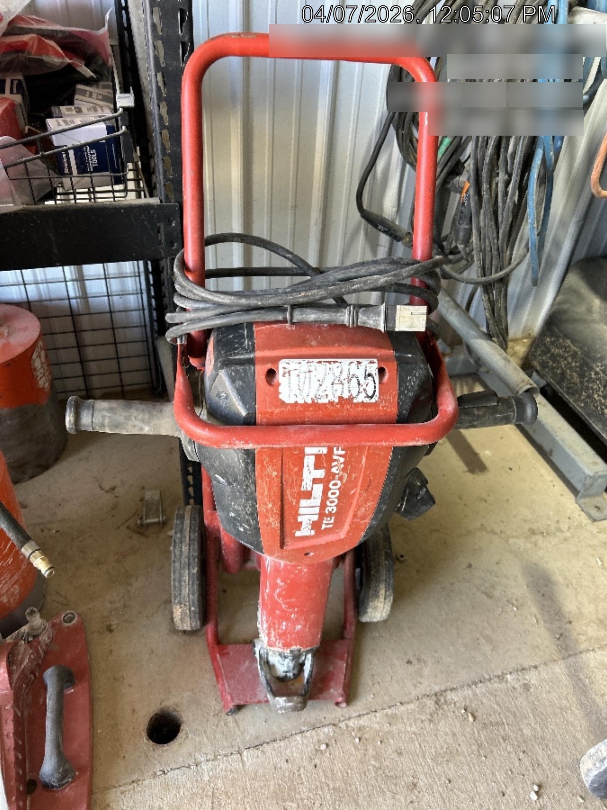 2020 HILTI TE 3000-AVR