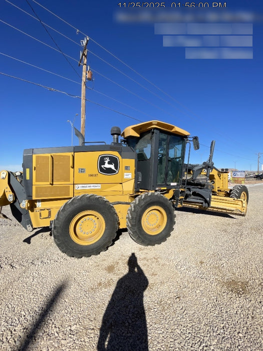 2020 JOHN DEERE 672G