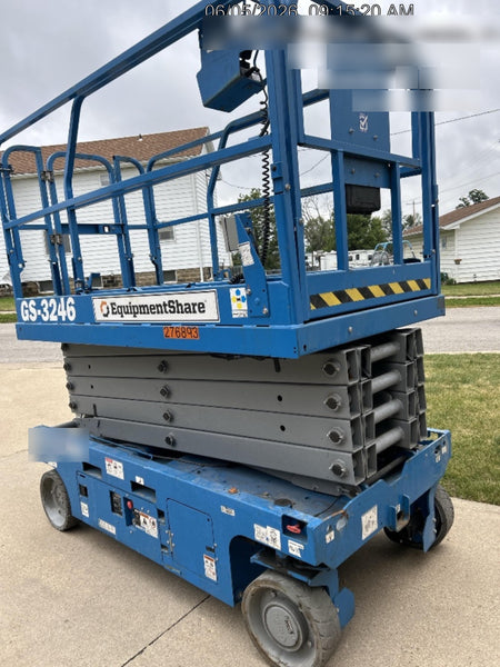 2022 GENIE GS-3246