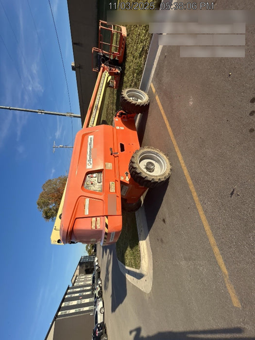 2020 JLG 600S