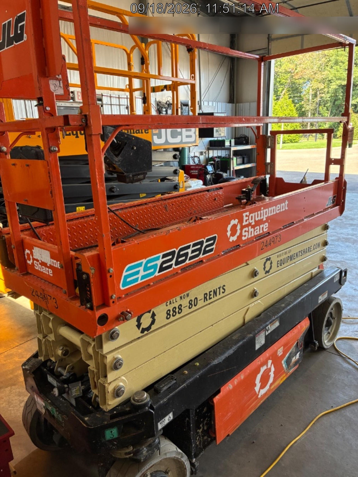 2022 JLG ES2632