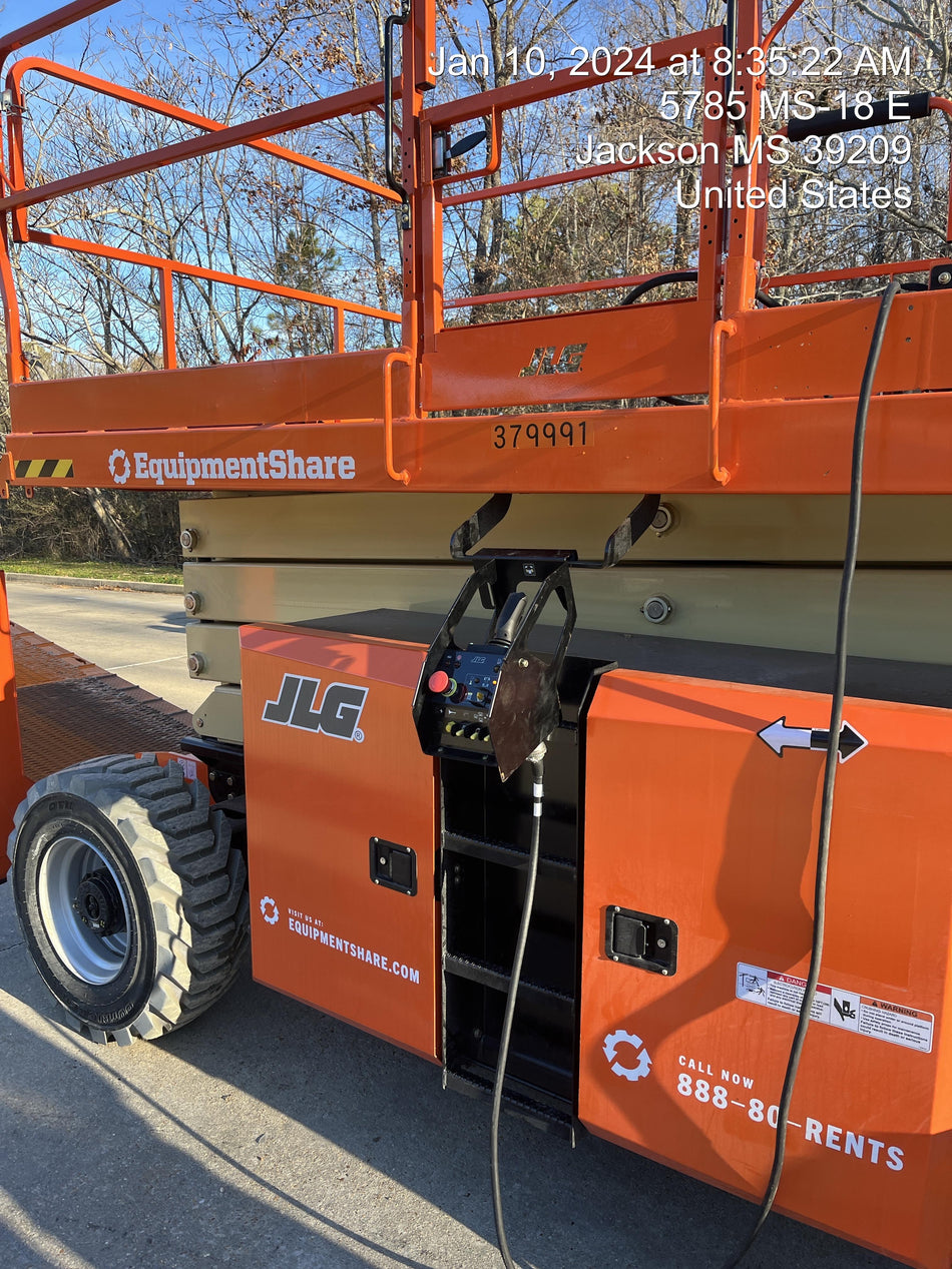 2023 JLG RT4394