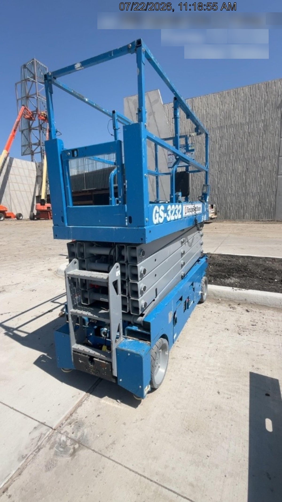 2022 GENIE GS-3232