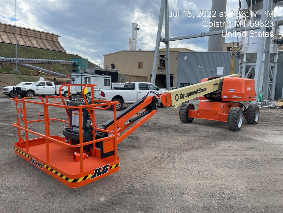 2022 JLG 660SJ