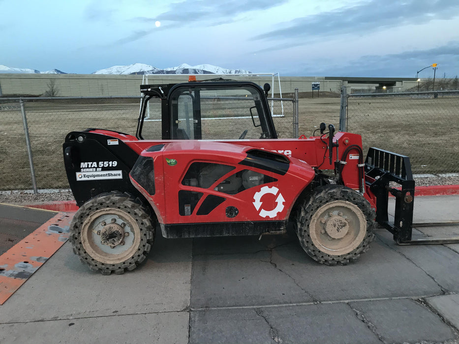2020 MANITOU MTA5519
