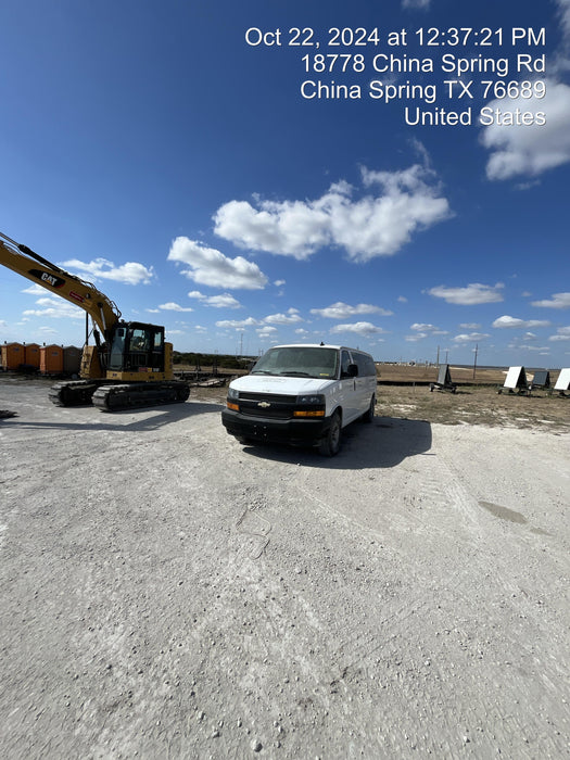 2023 CHEVROLET Express Van - Rental