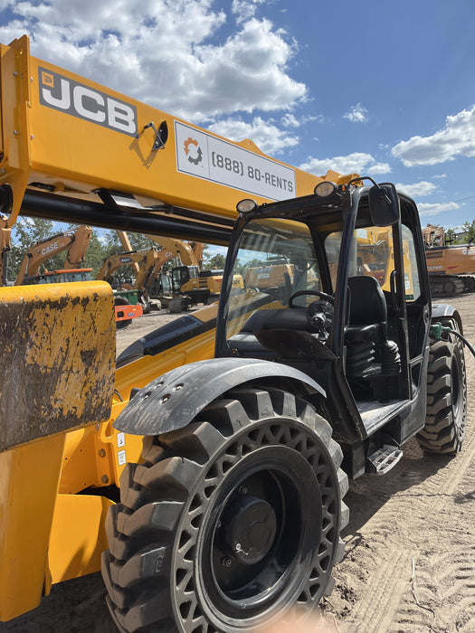 2023 JCB 510-56