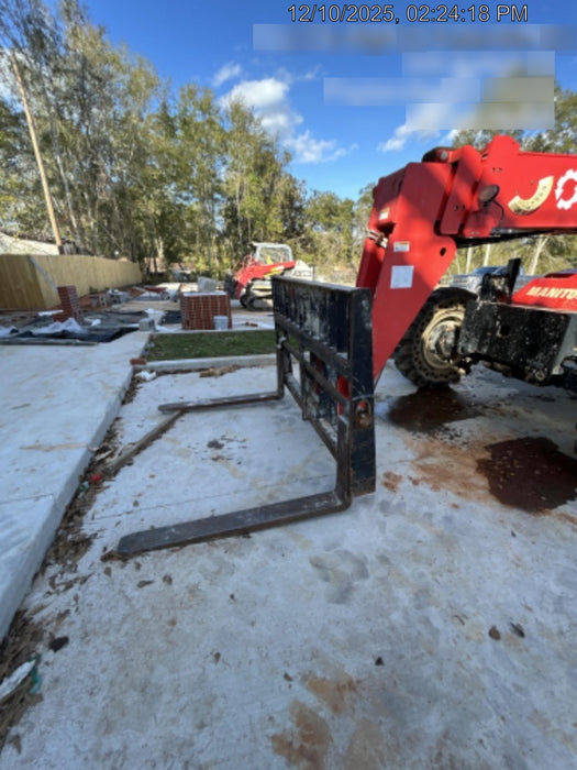 2020 Manitou MTA8044 Canopy, Solid Tires, Work Lights, Beacon, Aux Hydraulics, Back up Alarm, Lifting Eye, Mirrors, ES Keypad