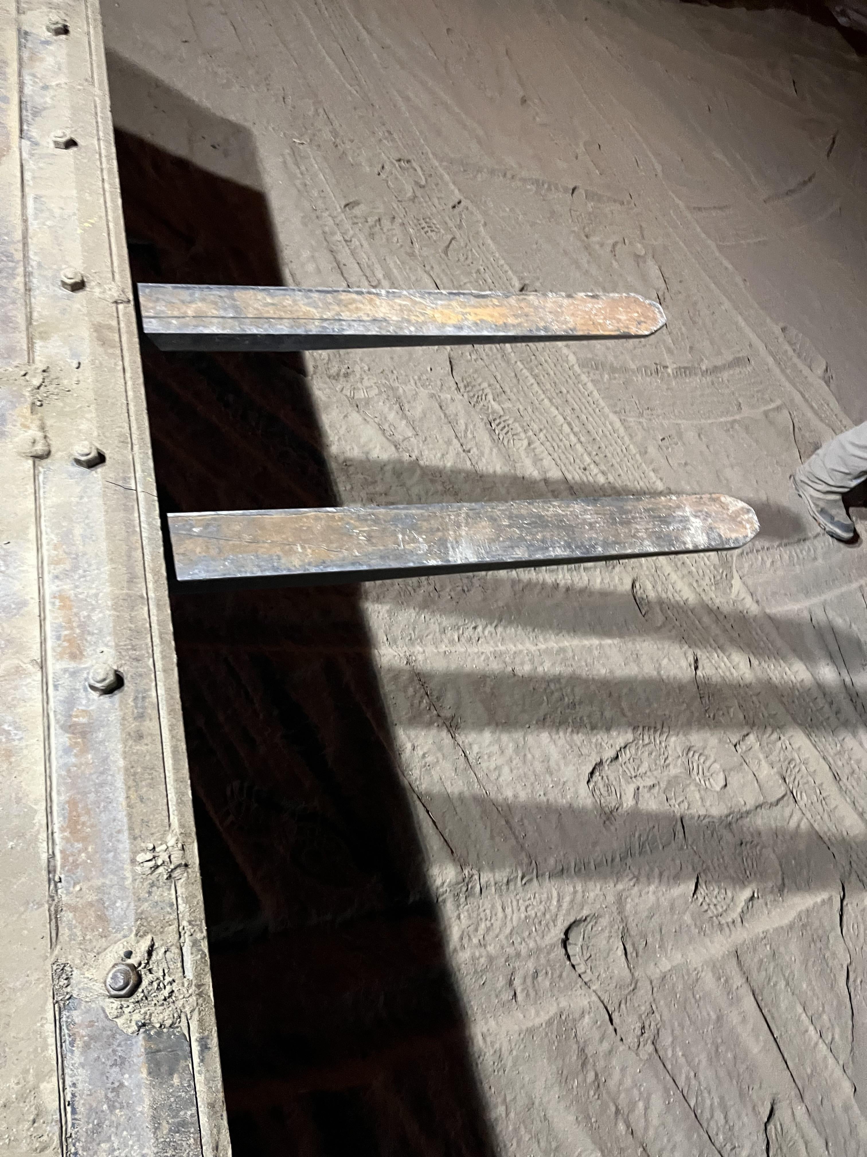 2021 PALADIN 48" Pallet Forks - Paladin