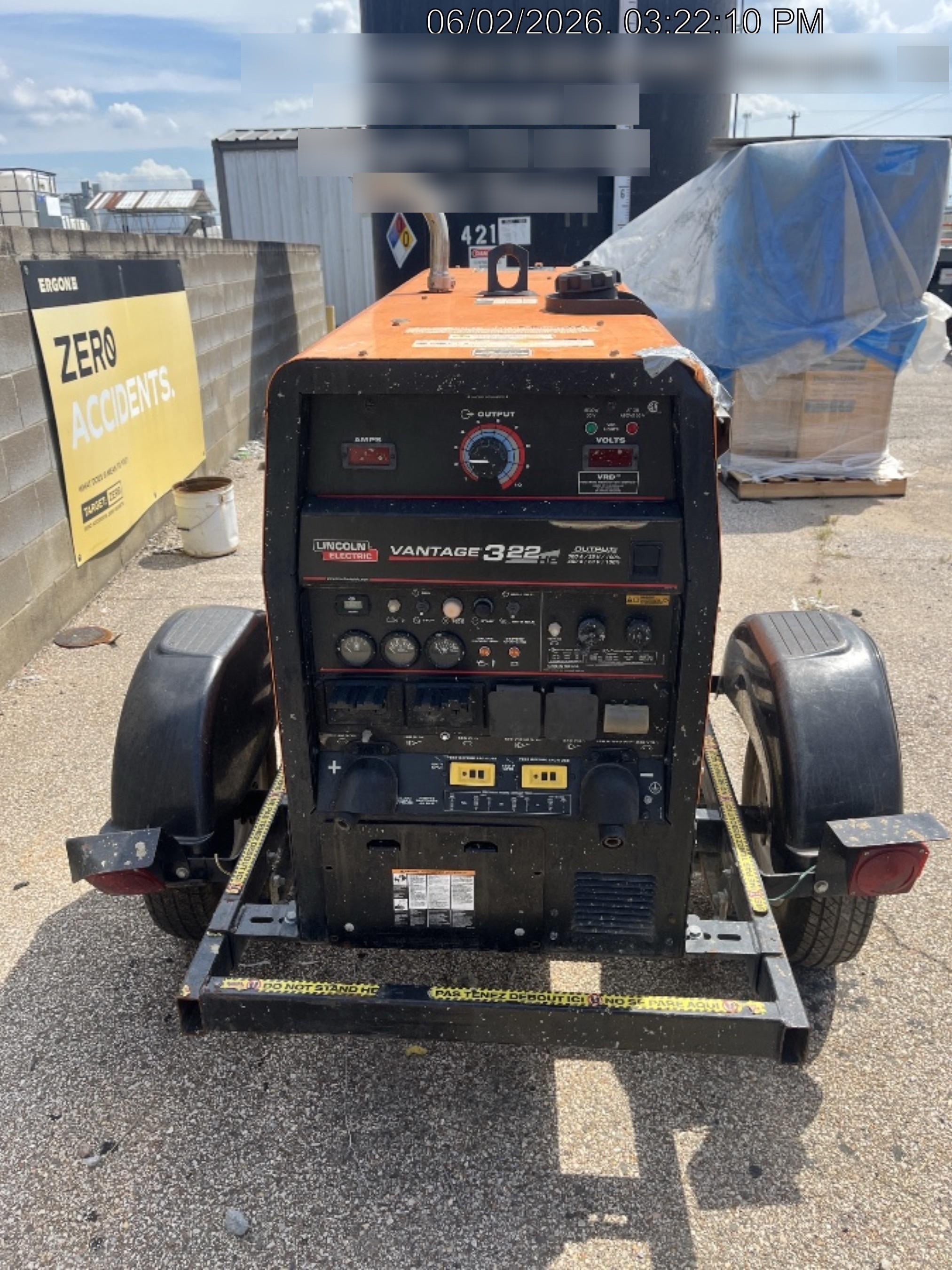 2021 Lincoln Electric Vantage 322 Vantage 322 Ready Pak 3 w/ Decals, ORANGE (includes trailer, cable rack, fender light kit) NO Telematics
