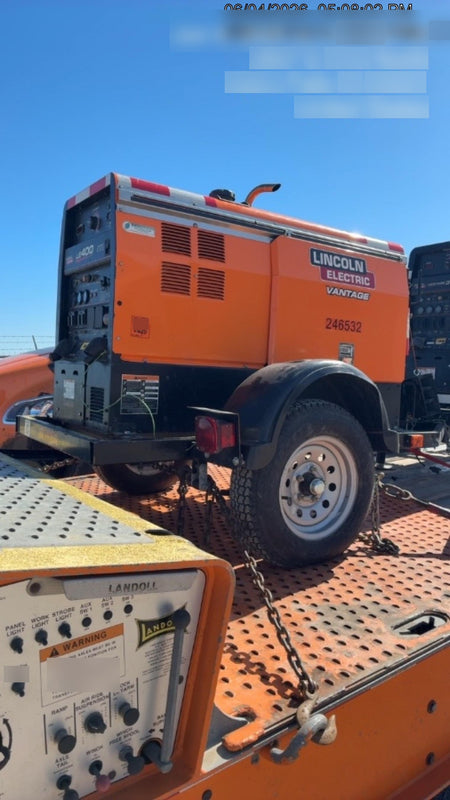 2022 Lincoln Electric LE400 Kubota V1505, Trlr, Cable Rack, Light Kit, ES Decals, T3