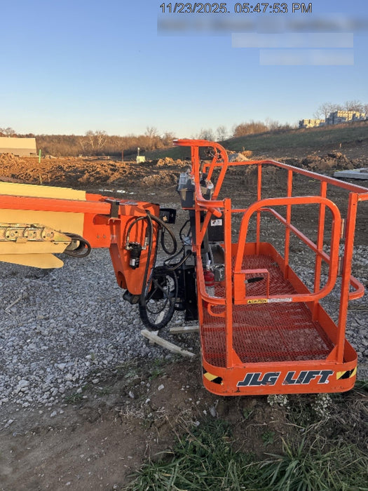 2020 JLG 600S