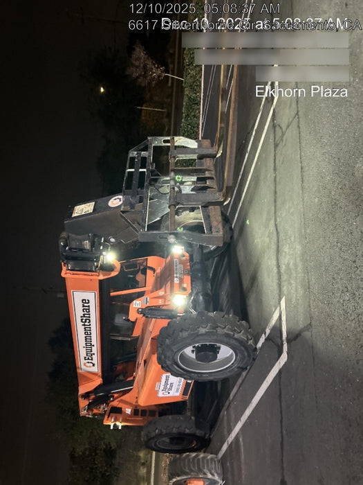 2020 Skytrak 8042 Cab/Heat/Air, Solid Tires, Work Lights, Beacon, Aux Hydraulics, Back up Alarm, Lifting Eye, ES Decals