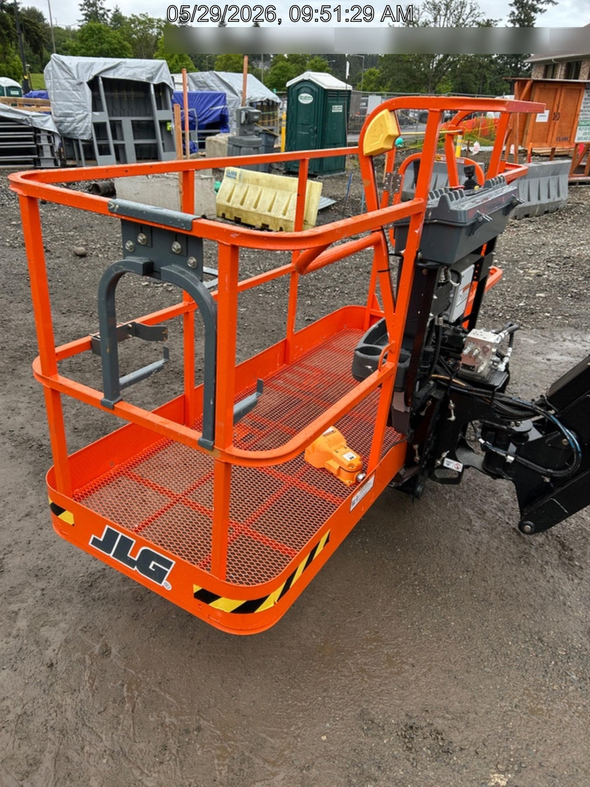 2025 JLG 660SJ
