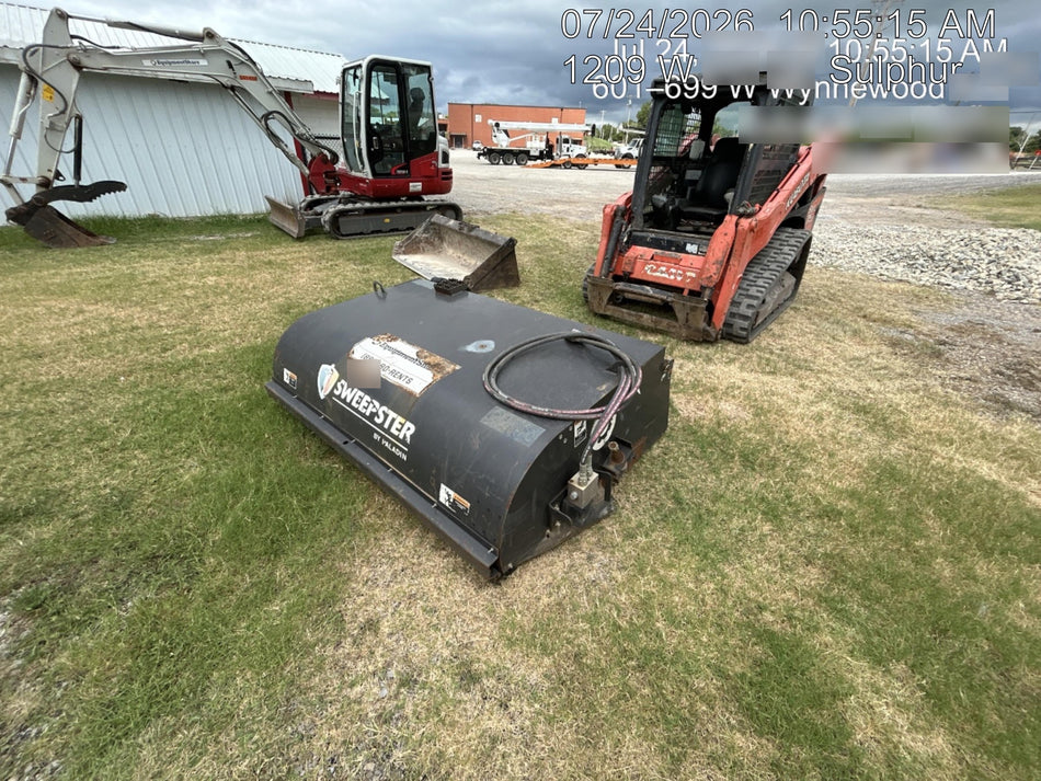 2019 PALADIN Sweepster SB72