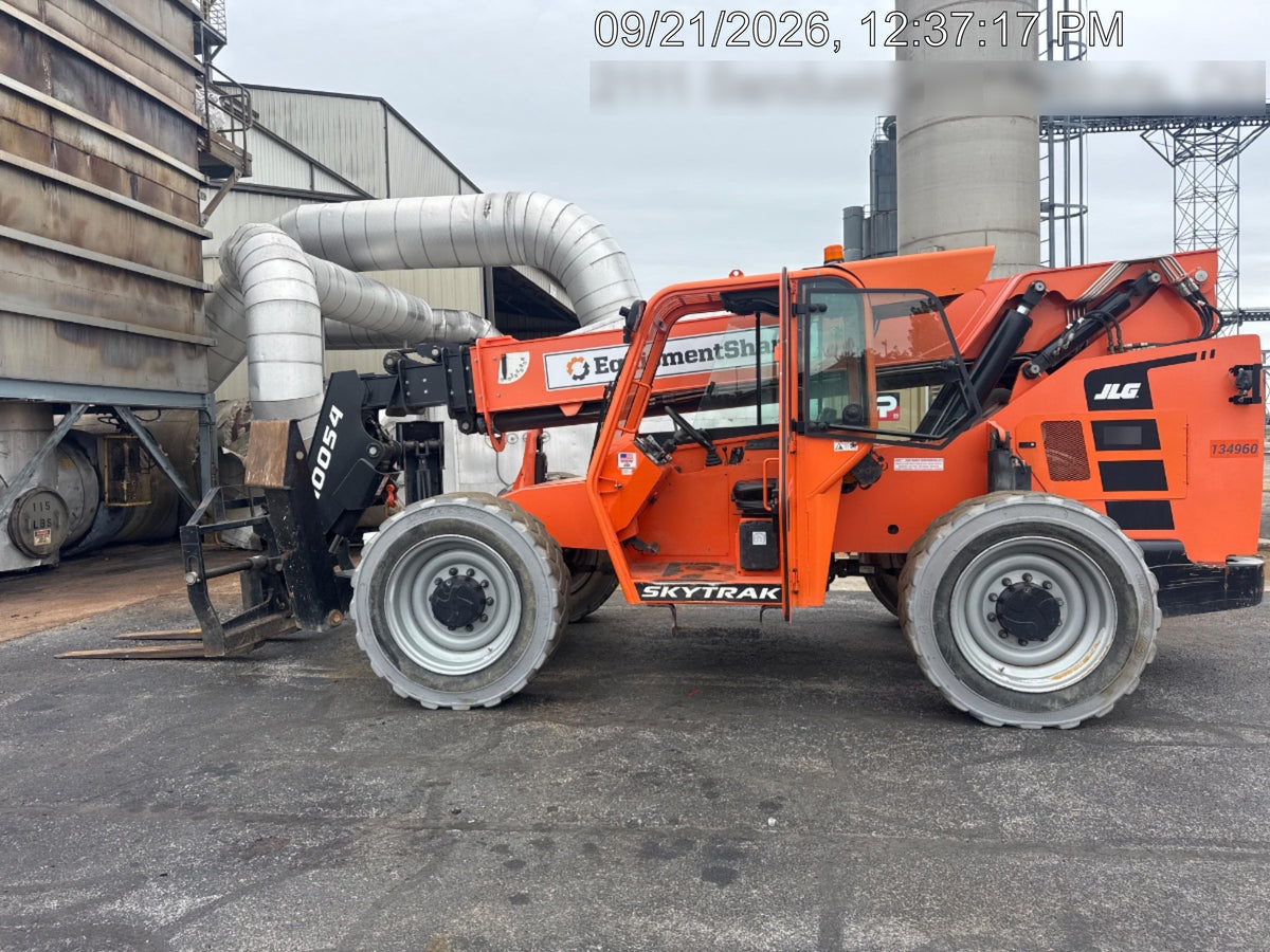 2021 SKYTRAK 10054