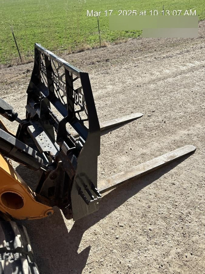 2022 PALADIN 48" Pallet Forks - Paladin