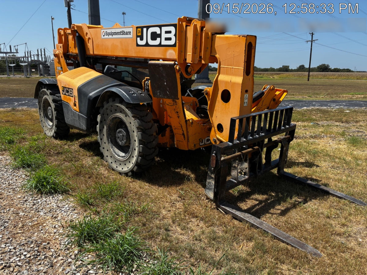 2020 JCB 512-56 Canopy, 74Hp, Solid Tires, Work Lights, Beacon, Aux Hydraulics, Back up Alarm, Lifting Eye, ES Decals