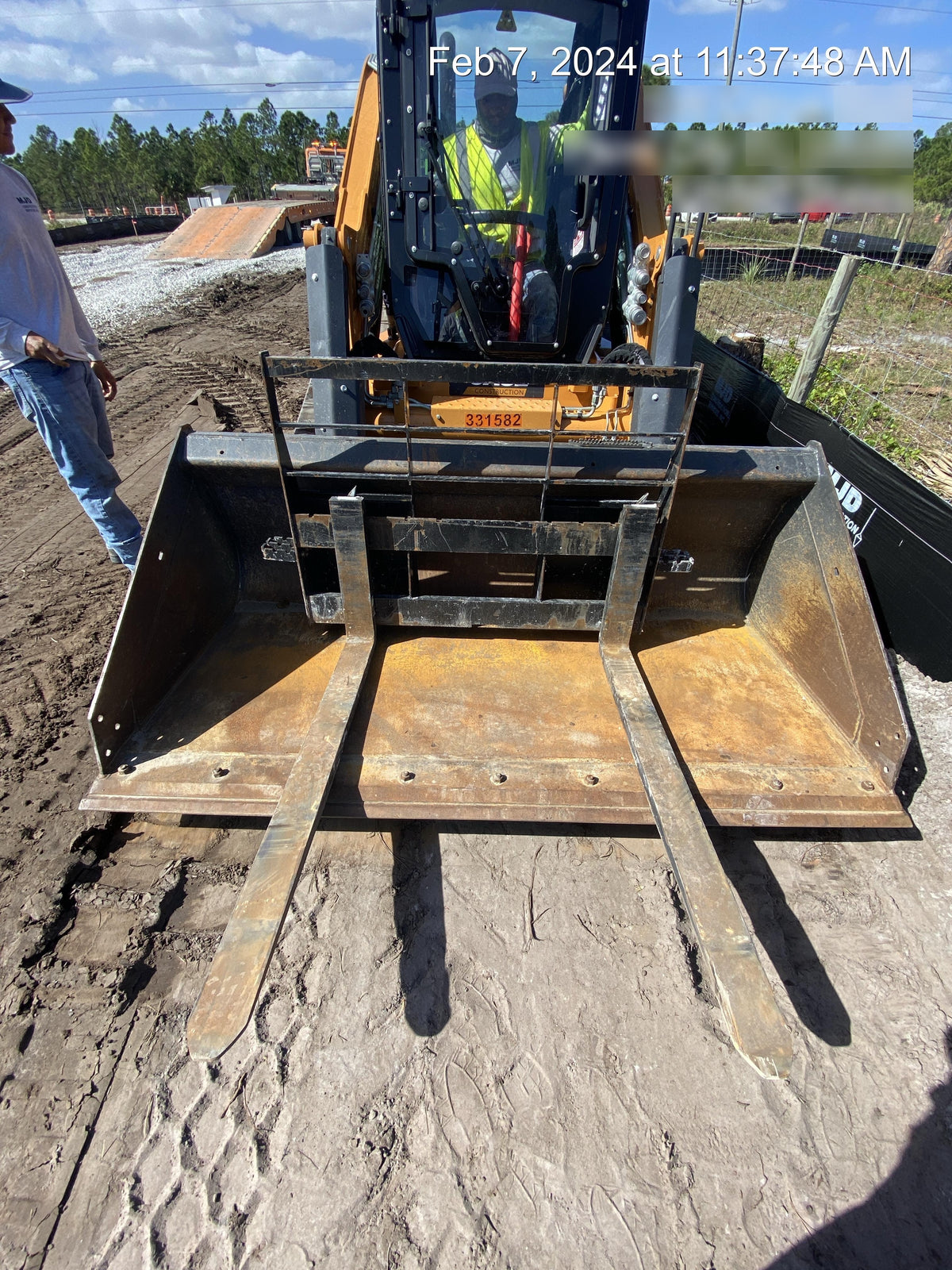 2023 ARROW MATERIAL HANDLING F5100CB