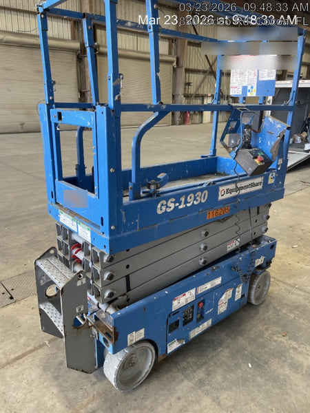 2020 Genie GS-1930 Solid Non Marking Tires, Beacon, Folding rails with half height swing gate