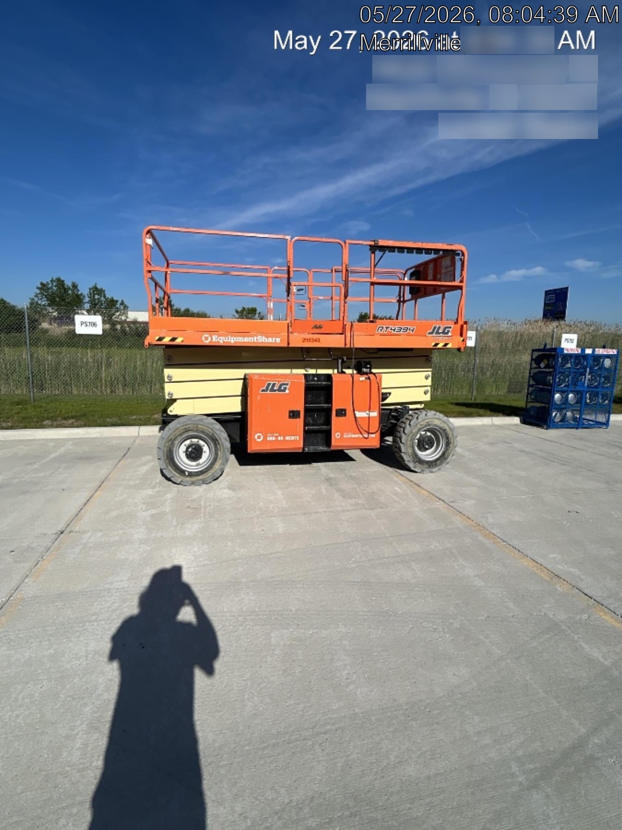 2023 JLG RT4394