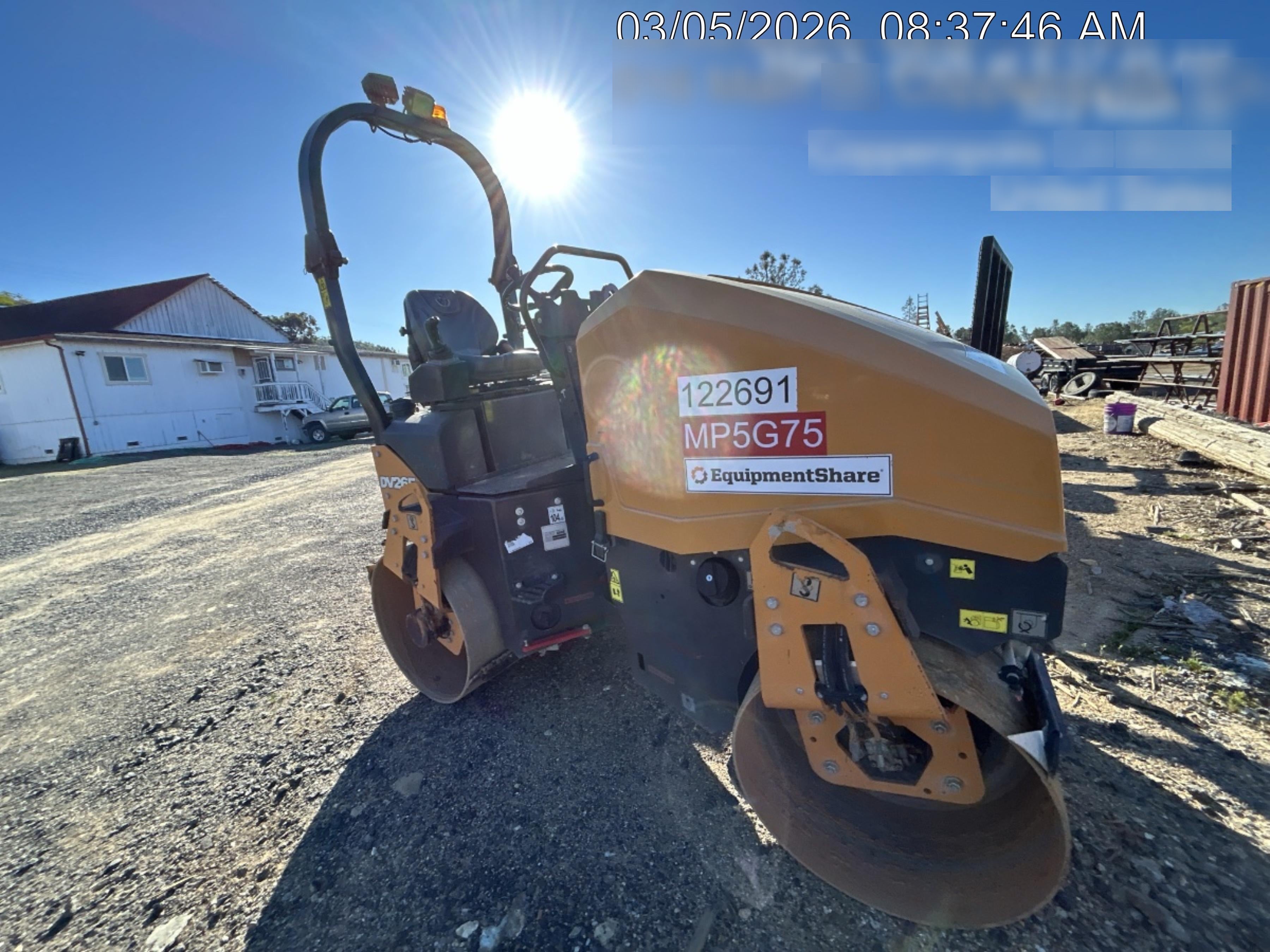 2020 CASE DV26E