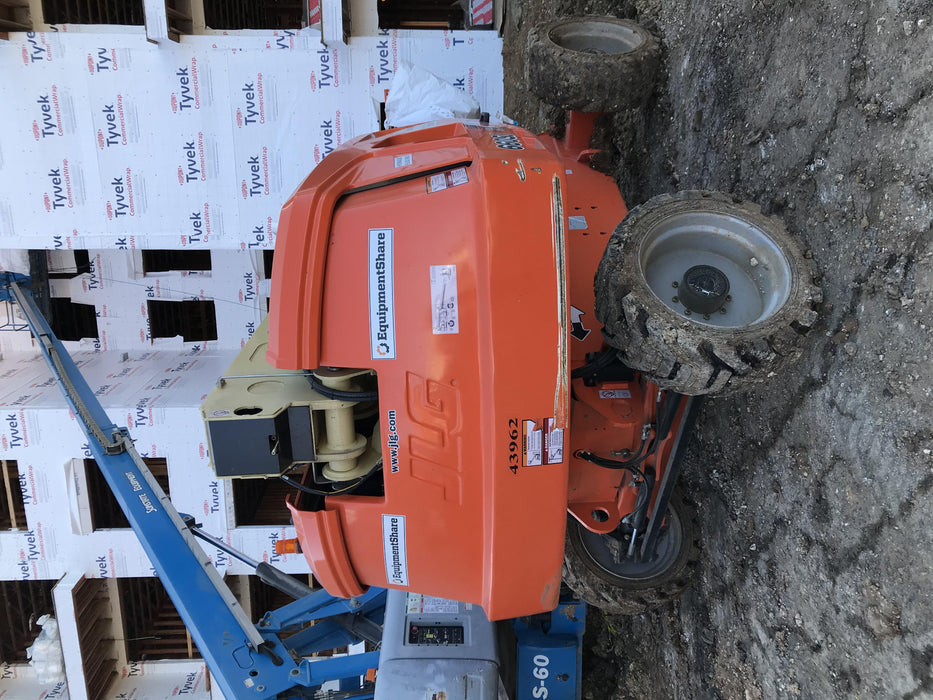 2019 JLG 660SJ