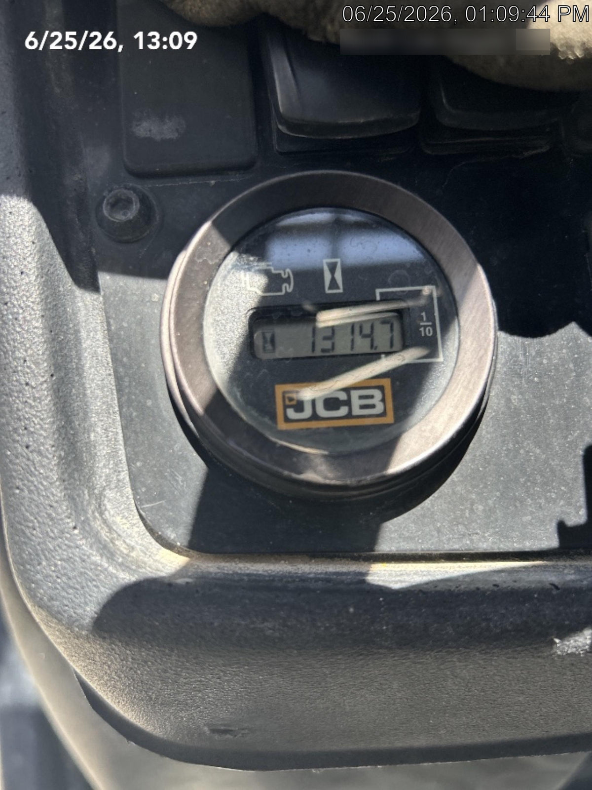 2023 JCB 510-56