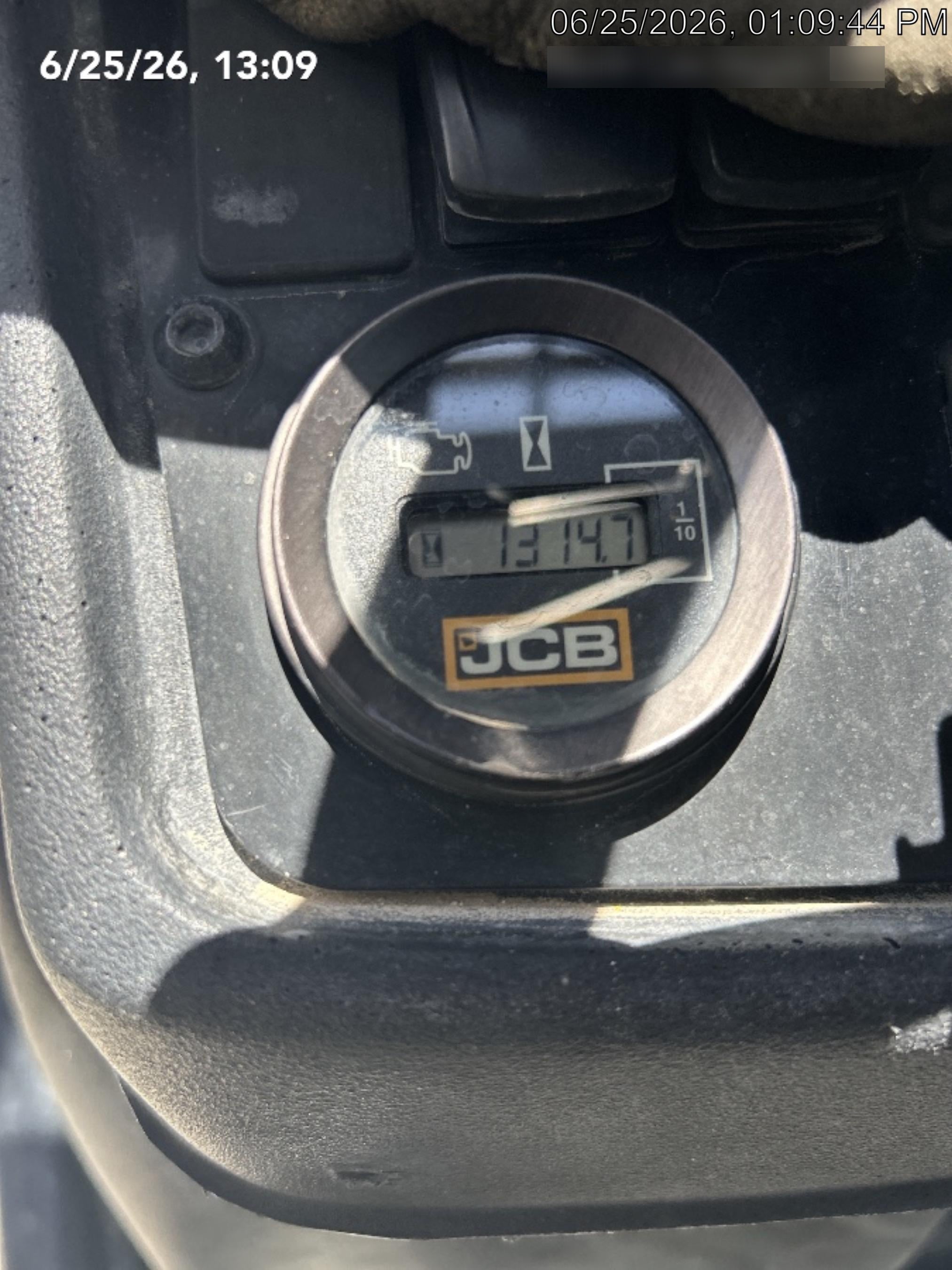 2023 JCB 510-56