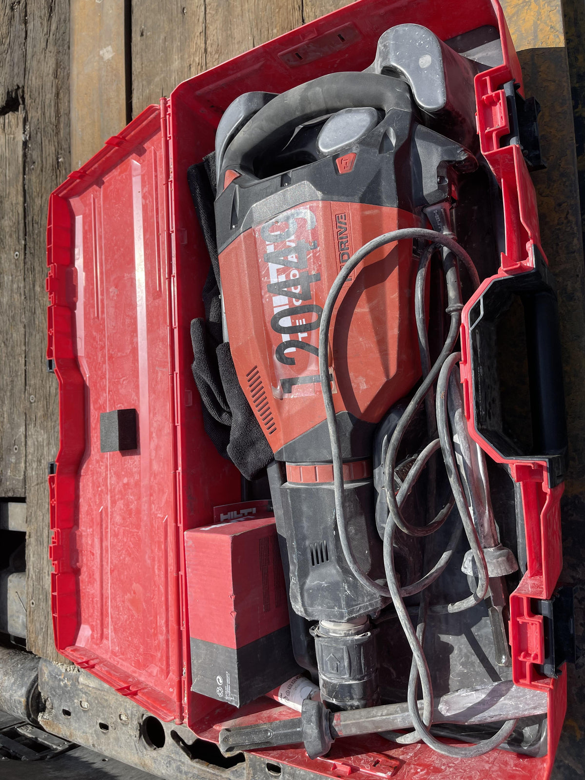 2020 HILTI TE 1000-AVR