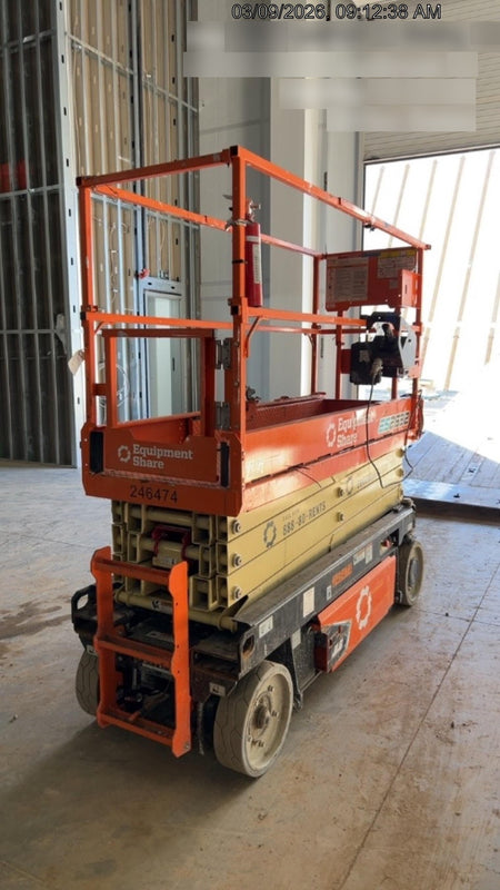 2022 JLG ES2632