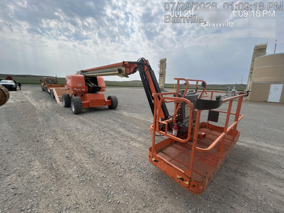 2022 JLG 660SJ