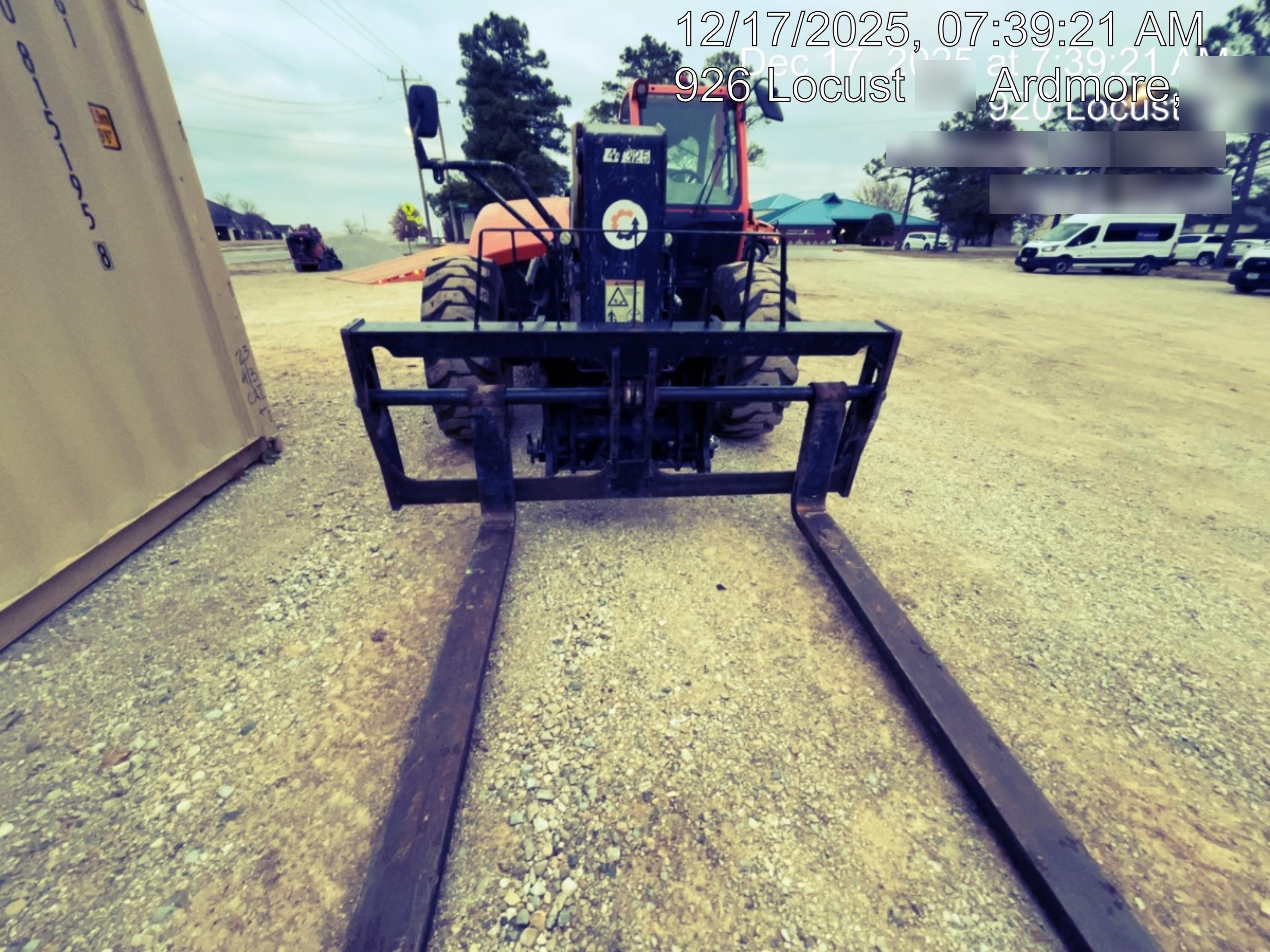 2021 JLG 1732
