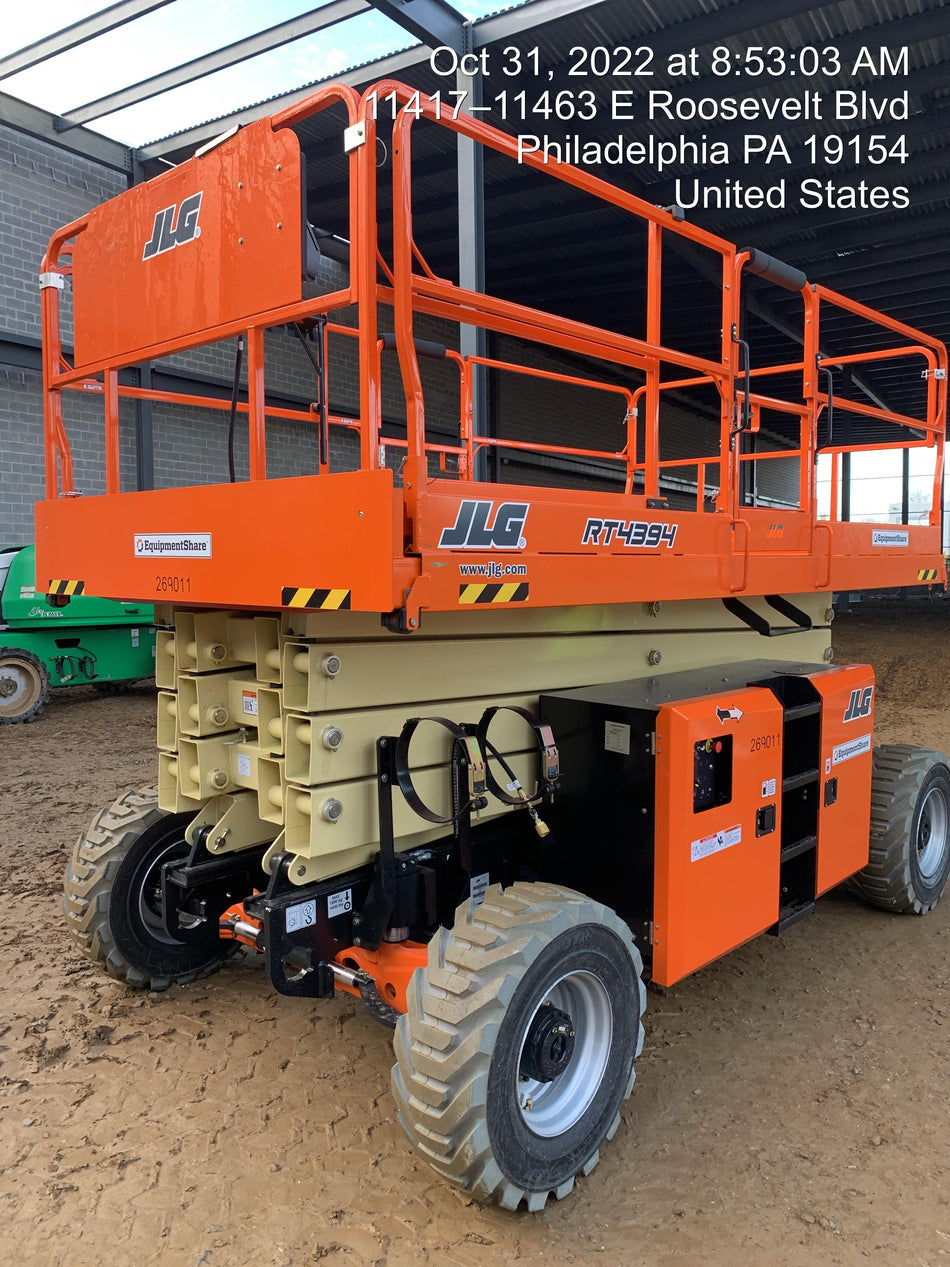 2022 JLG 4394RT