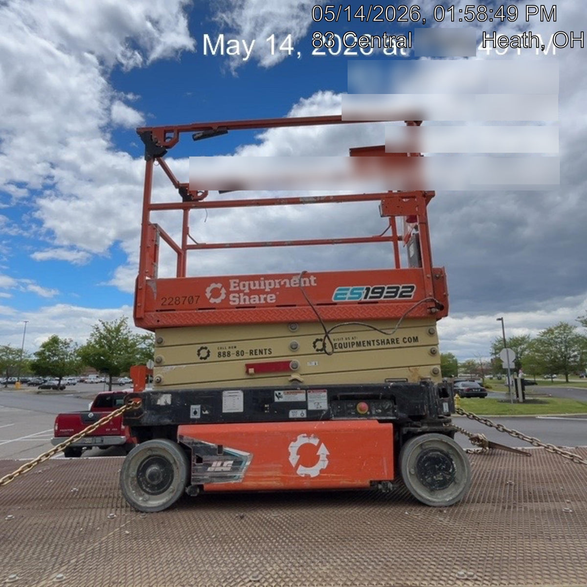2022 JLG ES1932