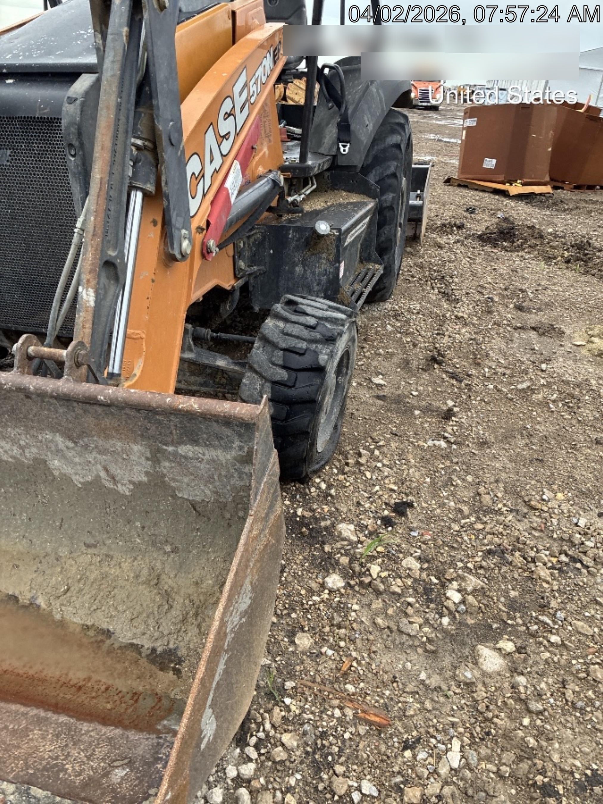2019 CASE 570N EP