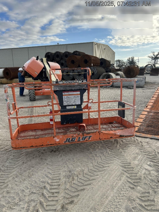 2019 JLG 460SJ