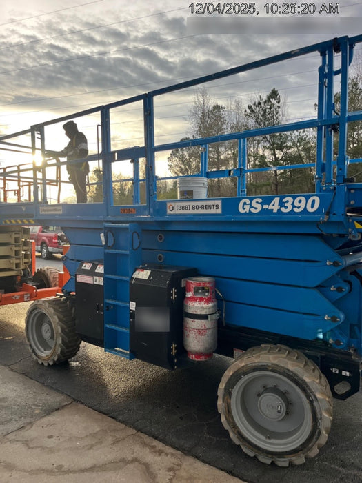 2020 GENIE GS-4390 RT