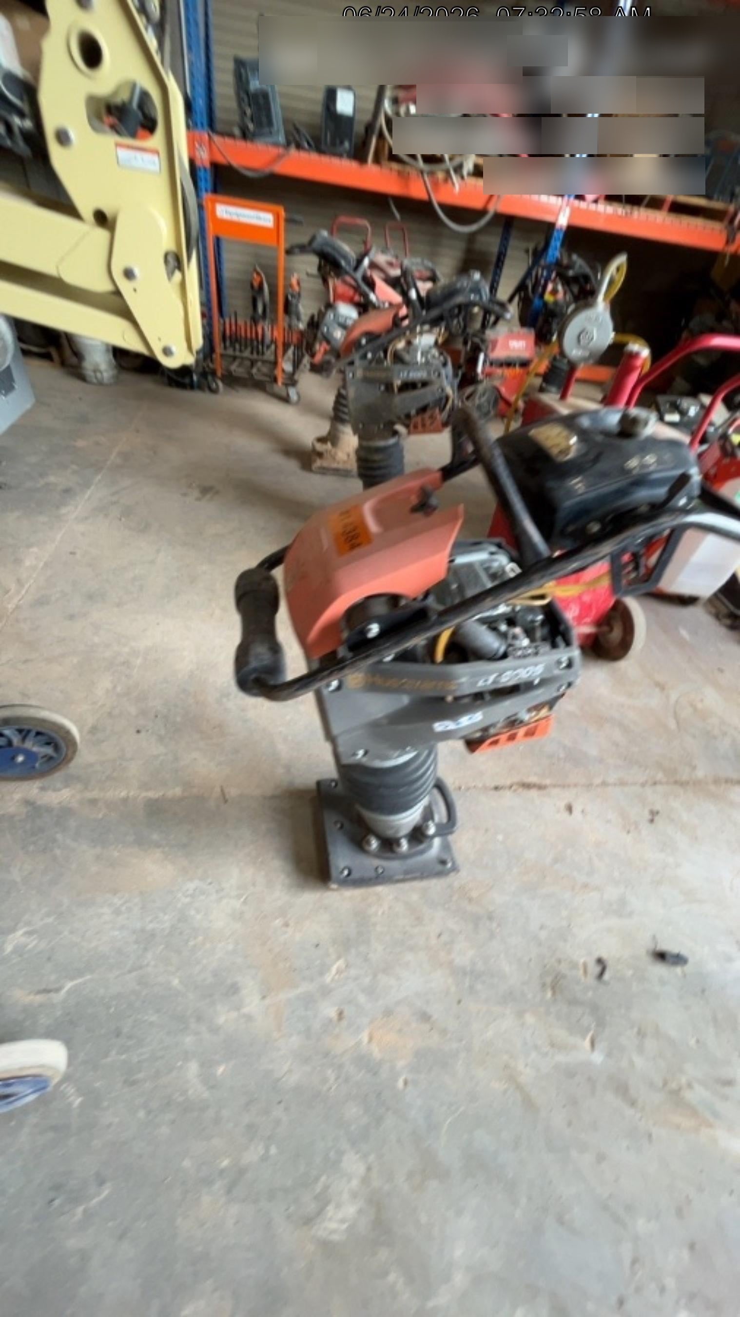 2024 HUSQVARNA LT6005
